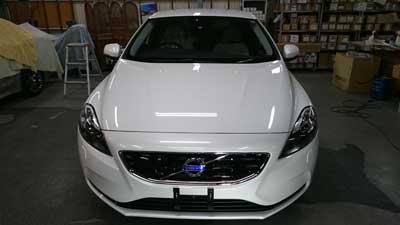 V40 パールホワイト【施工完了】